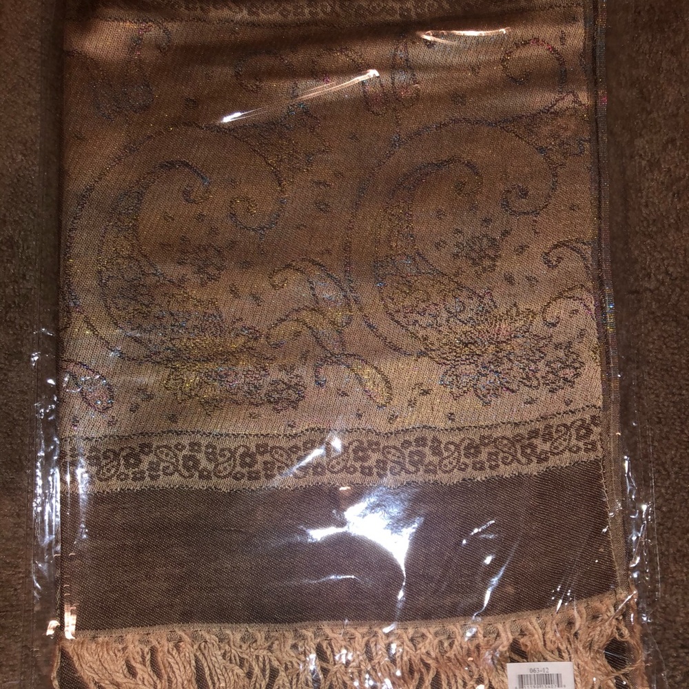 Brown cream pashmina